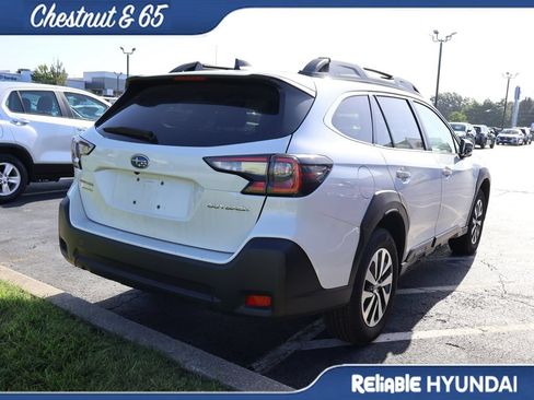 Used 2025 Subaru Outback Premium AWD/4WD image 22