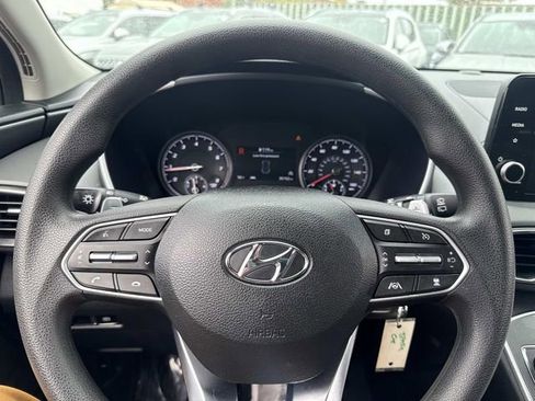 Used 2023 Hyundai Santa Fe SE image 28