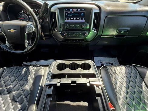 Used 2017 Chevrolet Silverado 1500 LT w/ All Star Edition AWD/4WD image 32