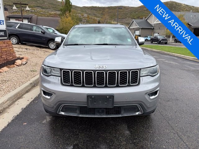 Used 2020 Jeep Grand Cherokee Limited w/ Luxury Group II AWD/4WD image 2
