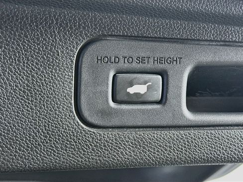 Used 2025 Honda Odyssey EX-L image 31