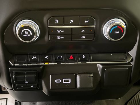 Used 2024 GMC Sierra 1500 Pro w/ Graphite Edition AWD/4WD image 28