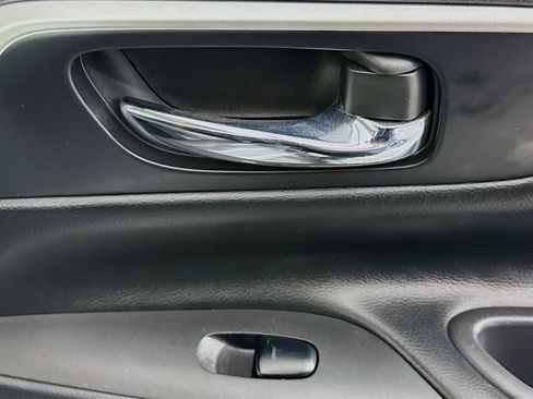 Used 2017 Nissan Altima 2.5 SL w/ Moonroof Package image 30