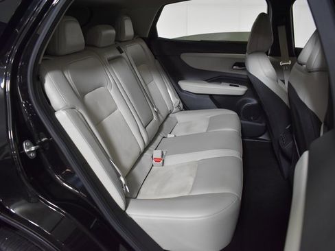 Certified 2023 Nissan Ariya ENGAGE e-4ORCE image 33