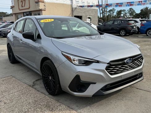 Used 2024 Subaru Impreza 2.0i image 3