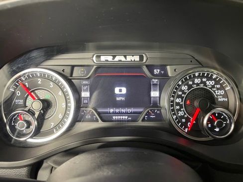 Used 2023 RAM 1500 Big Horn AWD/4WD image 23