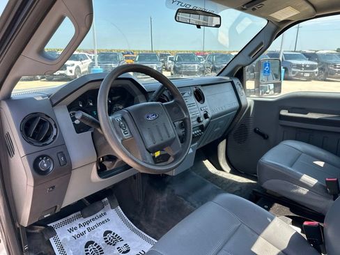 Used 2013 Ford F250 XL RWD image 12