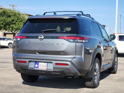 New 2026 Nissan Pathfinder SL