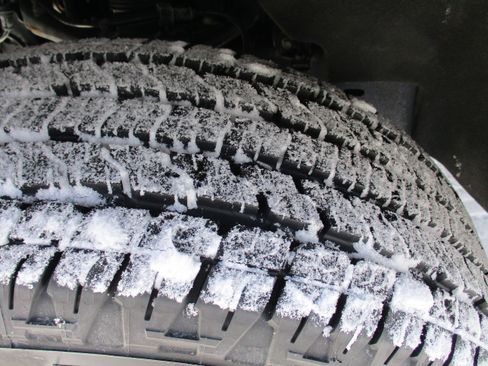 Certified 2023 Chevrolet Colorado LT w/ LT Convenience Package II image 10