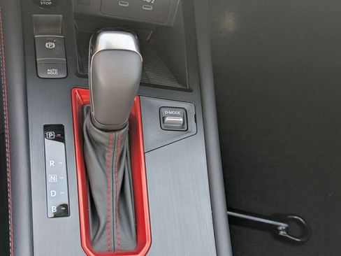 New 2026 Nissan Kicks SR FWD image 20