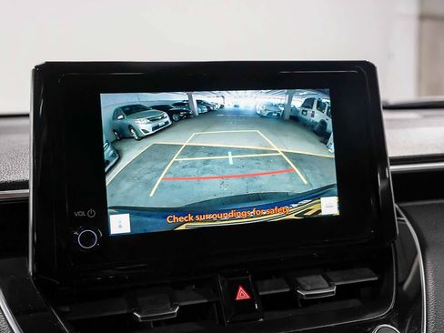 Certified 2024 Toyota Corolla Cross XLE FWD image 25