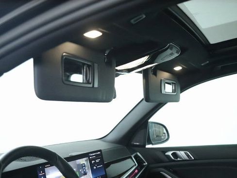 Certified 2024 BMW X5 xDrive40i w/ Premium Package image 20