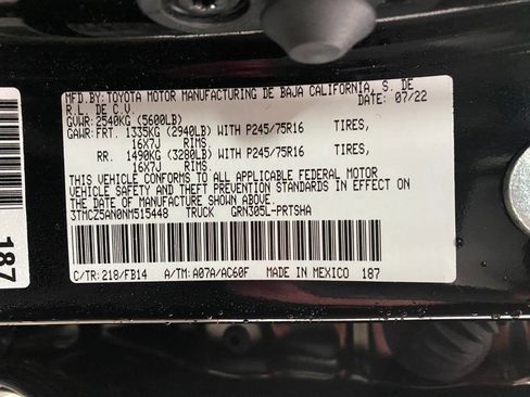 Used 2022 Toyota Tacoma DOUBLE CAB image 29