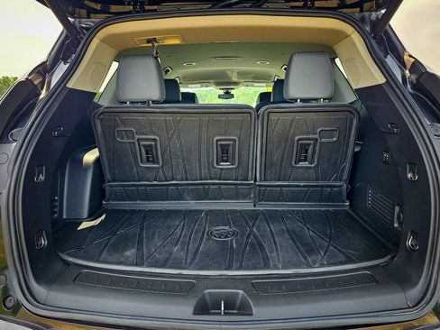 Used 2021 Buick Enclave Premium w/ Surround and Sites Package AWD/4WD image 39