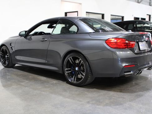 Used 2015 BMW M4 Convertible image 12