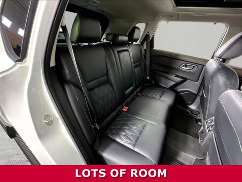 Used 2023 Nissan Rogue Platinum w/ Platinum Premium Package AWD/4WD image 25