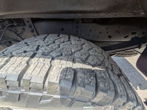 Used 2010 Ford F250 Lariat AWD/4WD image 11