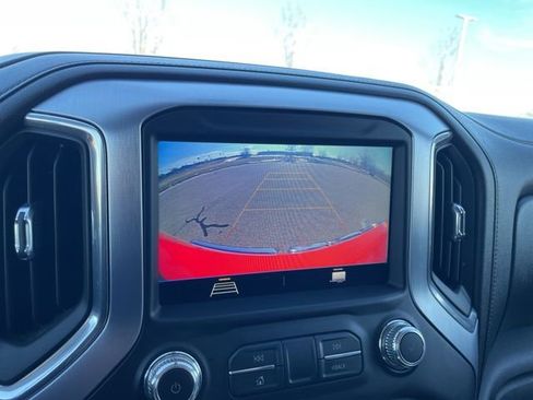 Used 2019 GMC Sierra 1500 Elevation w/ Elevation Value Package image 10