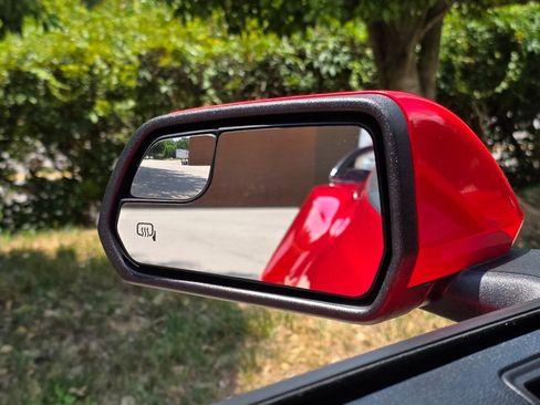 Used 2015 Ford Mustang Premium RWD image 9