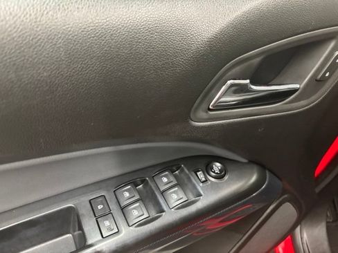 Used 2018 Chevrolet Colorado Z71 AWD/4WD image 15