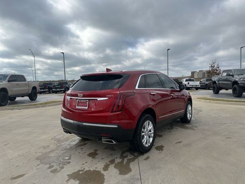 Used 2024 Cadillac XT5 Luxury w/ LPO, Floor Liner Package image 5