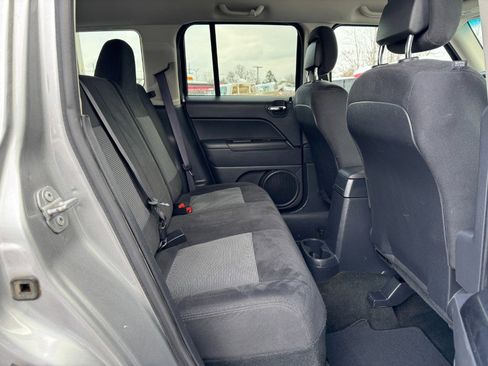 Used 2016 Jeep Patriot Sport w/ Power Value Group image 18