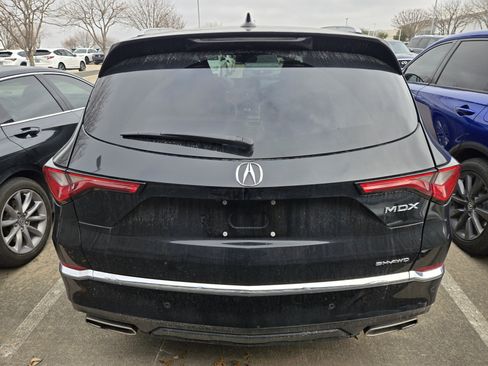 Used 2023 Acura MDX SH-AWD w/ Advance Package image 6