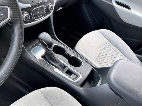 Used 2023 Chevrolet Equinox LT FWD image 15