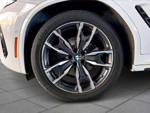 Used 2023 BMW X4 xDrive30i w/ M Sport Package image 10