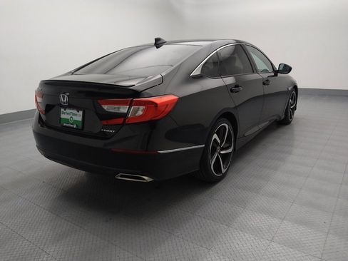 Used 2019 Honda Accord Sport image 9