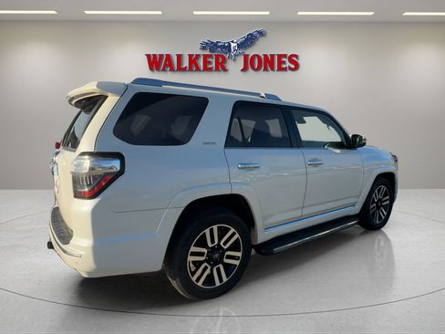 Used 2020 Toyota 4Runner Limited image 8