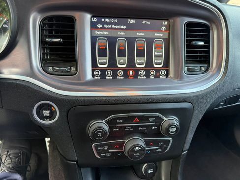 Used 2019 Dodge Charger R/T w/ Plus Group image 30