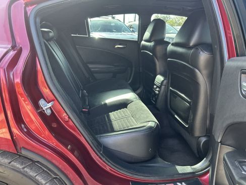Used 2018 Dodge Charger R/T image 13