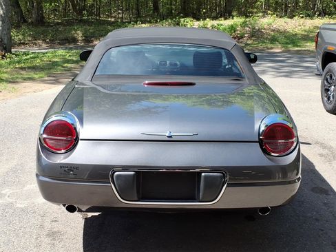 Used 2003 Ford Thunderbird RWD image 6