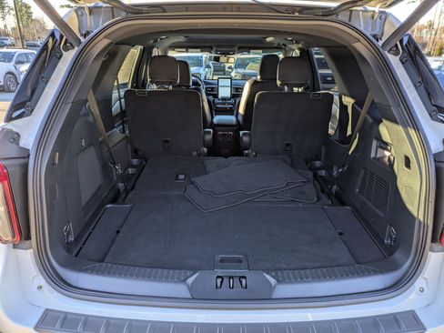 Certified 2023 Ford Explorer ST w/ Equipment Group 401A image 33