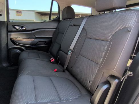 Used 2023 GMC Acadia SLE w/ Driver Convenience Package image 22