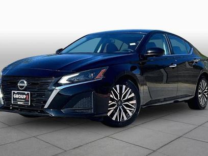 Certified 2023 Nissan Altima 2.5 SV