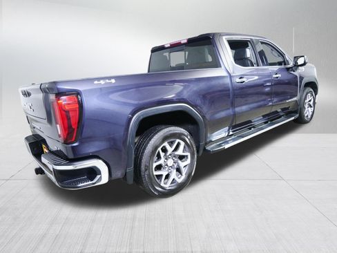 Used 2023 GMC Sierra 1500 SLT w/ SLT Premium Package AWD/4WD image 7