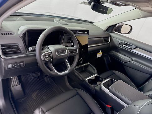 New 2026 GMC Terrain Denali w/ LPO, Floor Liner Package AWD/4WD image 3