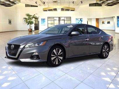 Used 2019 Nissan Altima 2.5 SV