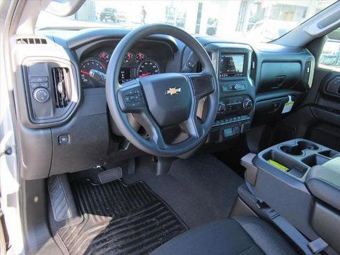 New 2026 Chevrolet Silverado 1500 Custom w/ Turbomax Blackout Package image 17