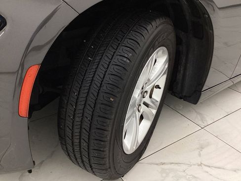 Used 2022 Dodge Charger SXT image 42