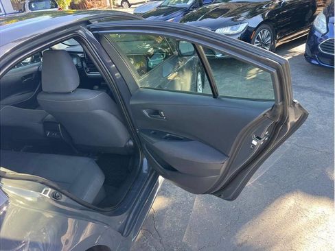 Used 2023 Toyota Corolla LE FWD image 8