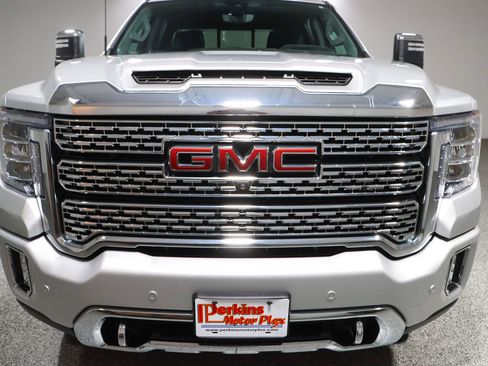 Used 2023 GMC Sierra 2500 Denali w/ Denali Ultimate Package AWD/4WD image 4