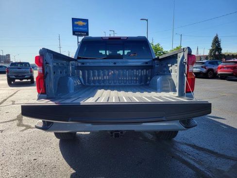 Used 2024 Chevrolet Silverado 1500 RST w/ Convenience Package II AWD/4WD image 23