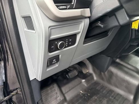 Used 2021 Ford F150 XL w/ Equipment Group 101A High image 28