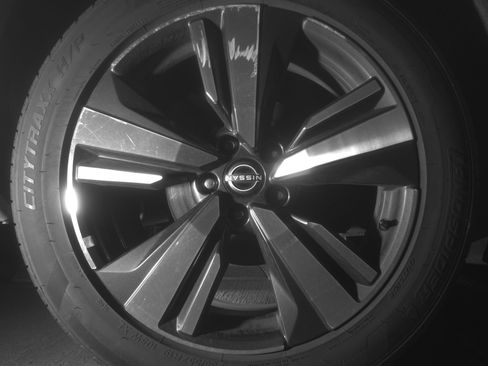 Used 2023 Nissan Rogue SL w/ SL Premium Package image 15