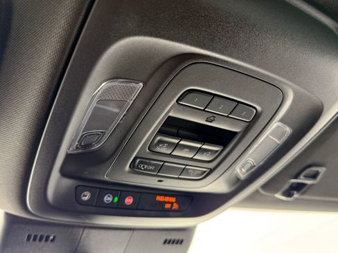 New 2026 Cadillac CT5 V w/ Technology Package AWD/4WD image 33