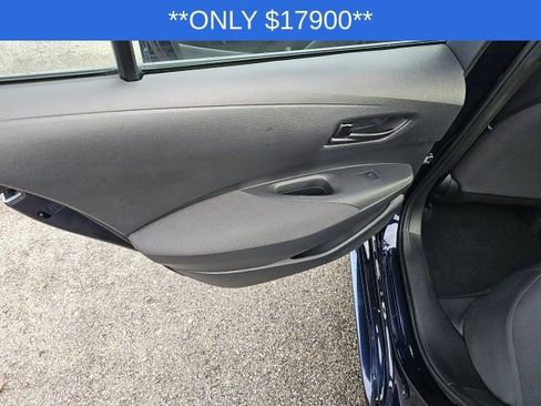 Used 2024 Toyota Corolla LE image 28