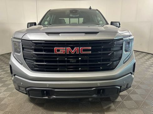 Used 2024 GMC Sierra 1500 Elevation w/ Elevation Premium Package AWD/4WD image 7